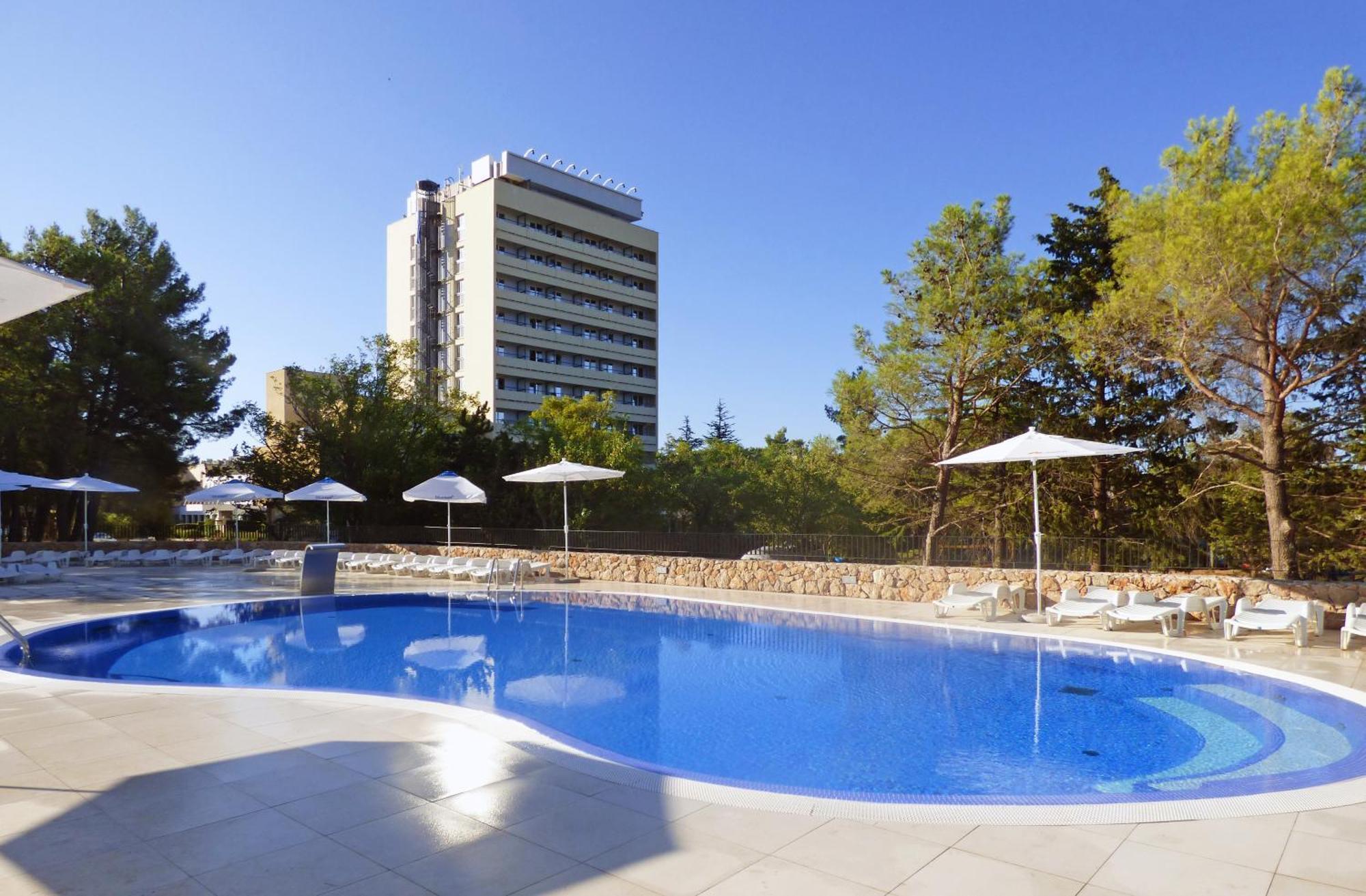 Camping Paklenica Starigrad Paklenica Esterno foto